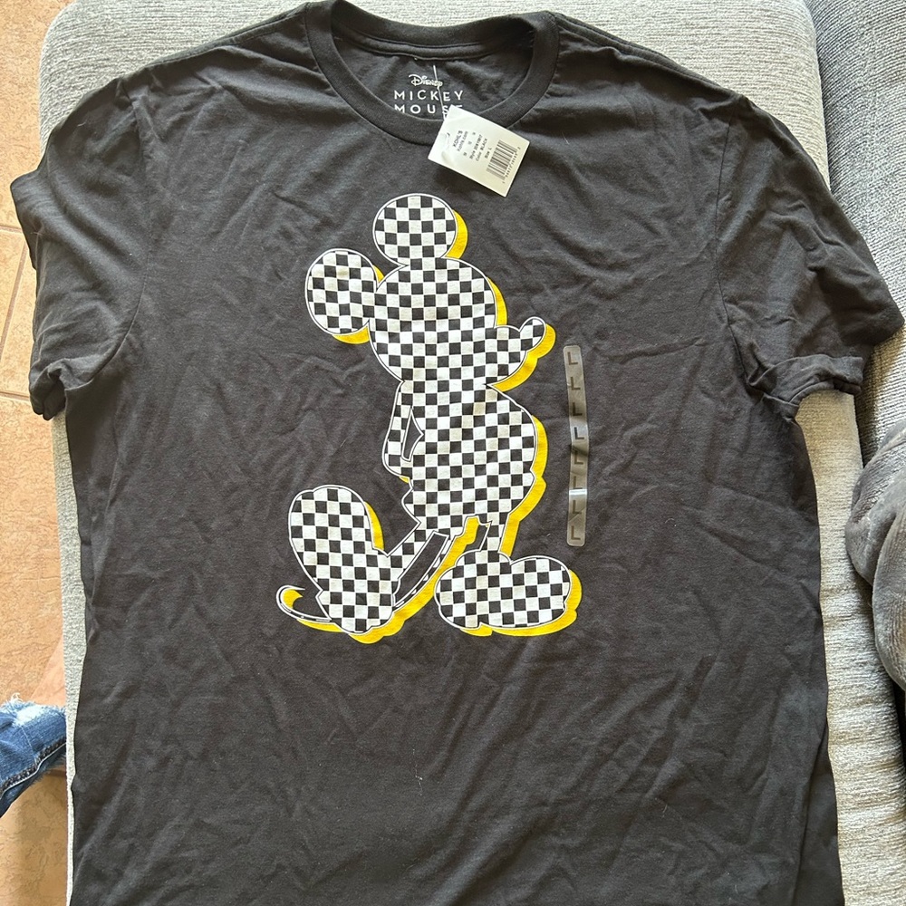 NWT Disney Mickey Shirt unisex size L